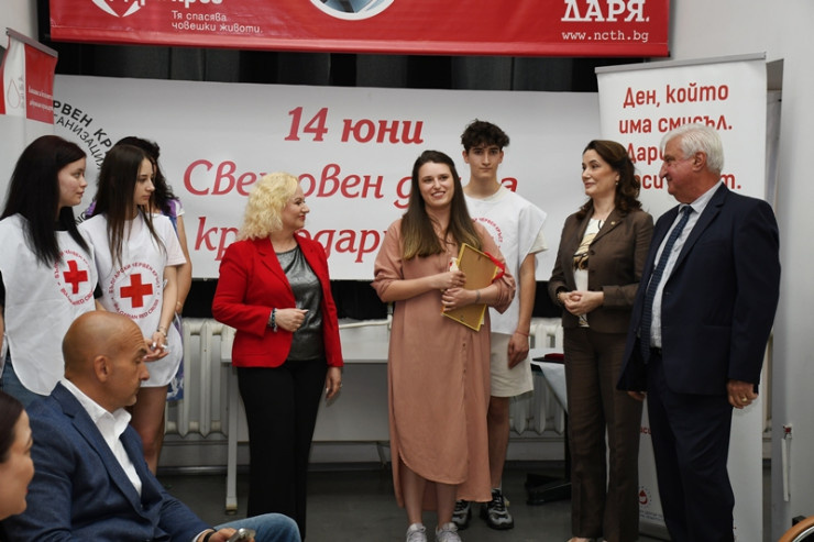 Девин